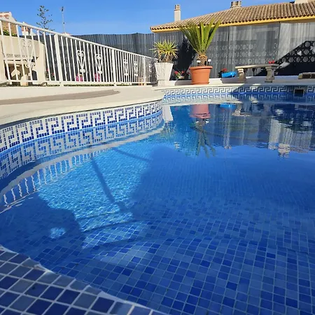 Villa Tony - Benalmádena *